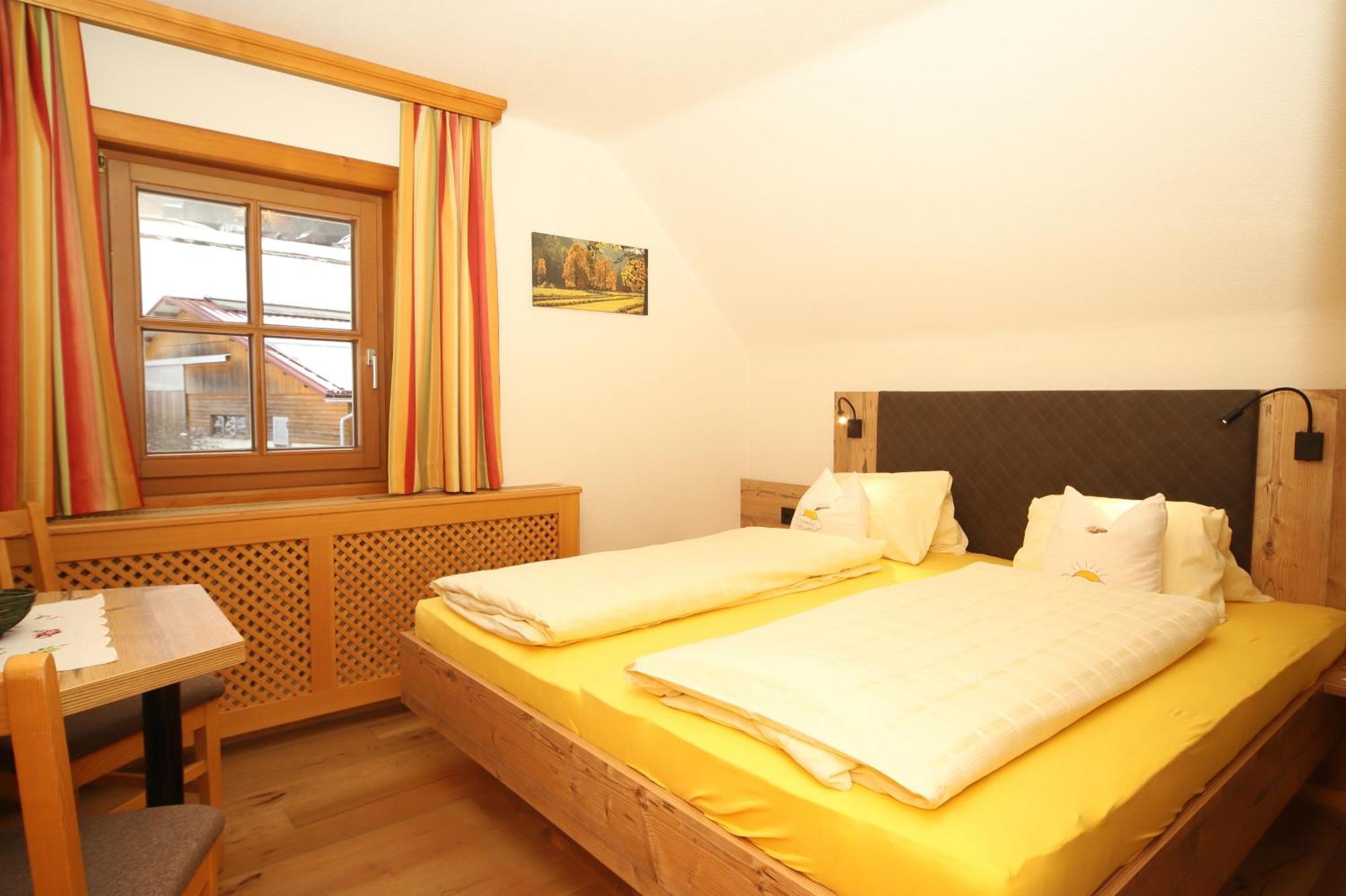 Linarhof Apartment Urlaub Am Bio Bauernhof Haus im Ennstal Room photo