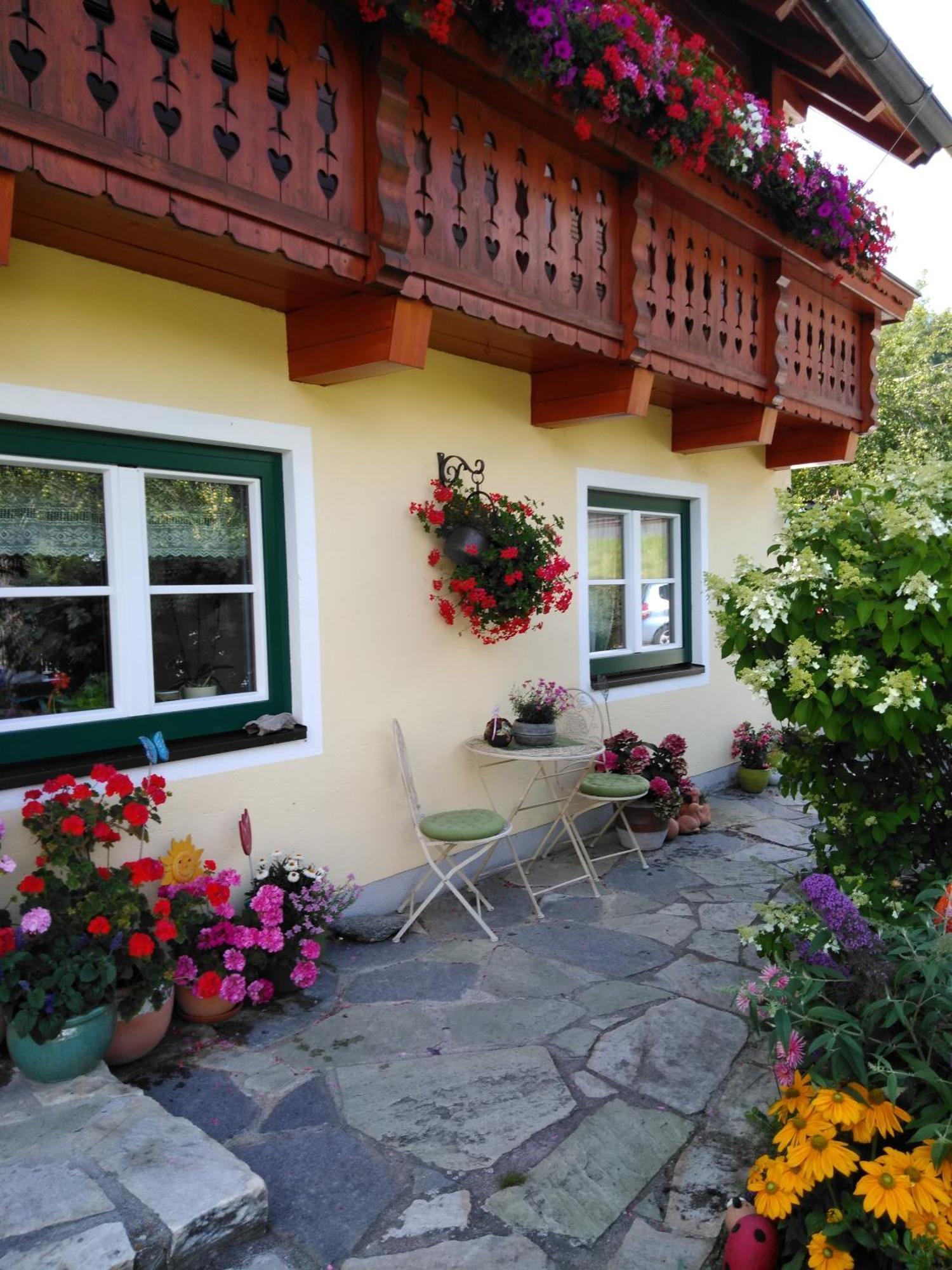 Linarhof Apartment Urlaub Am Bio Bauernhof Haus im Ennstal Exterior photo